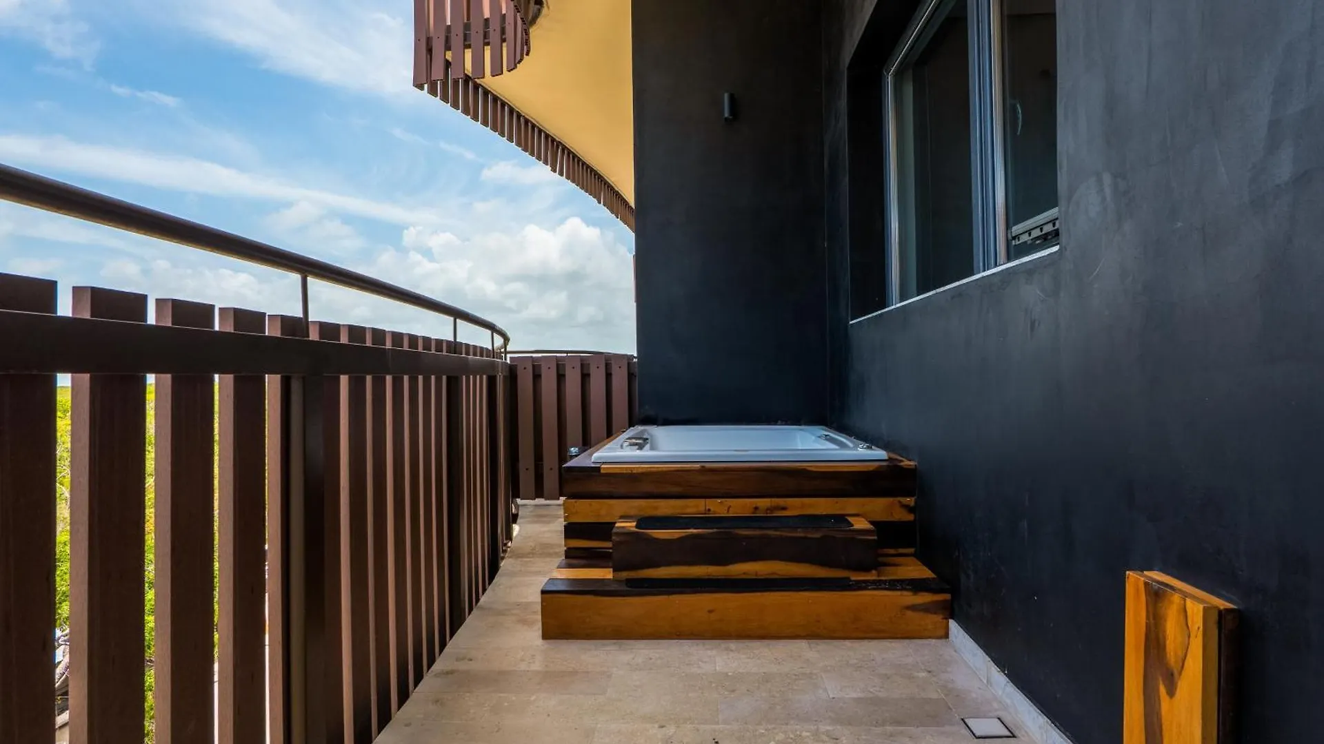 Apartament Pelican Breeze C301 Tulum