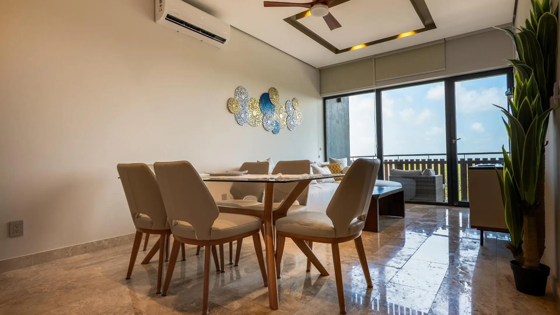 Pelican Breeze C301 Tulum Apartment